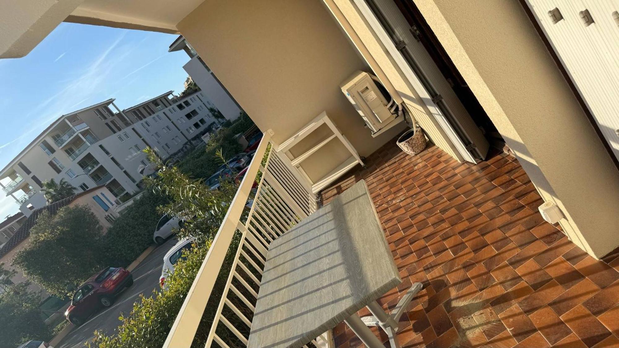 Escapade De Reve A Saint-Raphael Apartment Exterior photo